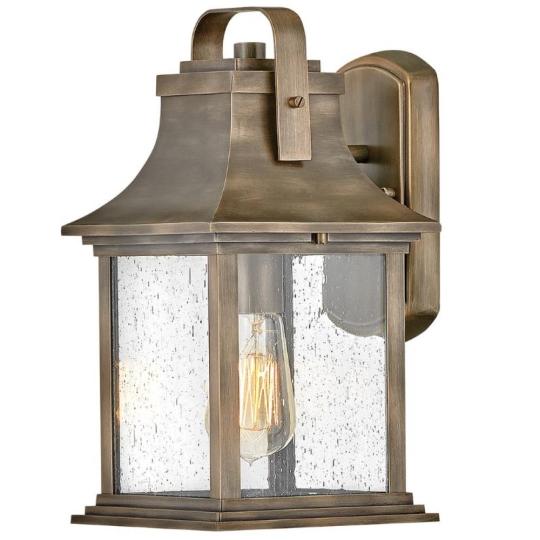angol cottage stilusu fali kulteri lampa ajto melle bejaratiajtohoz vintage lampas hatasu falikar vizallo terasz homlokzat vilagitas mediterran klasszikus elegans rez bronz lampak lameridiana lakberendezes.jpg